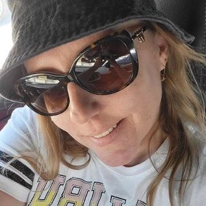 Meet your Posher, Theresa